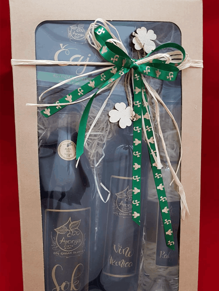 aronija-sok-čiste-kapi-slavica-grđan-čaj